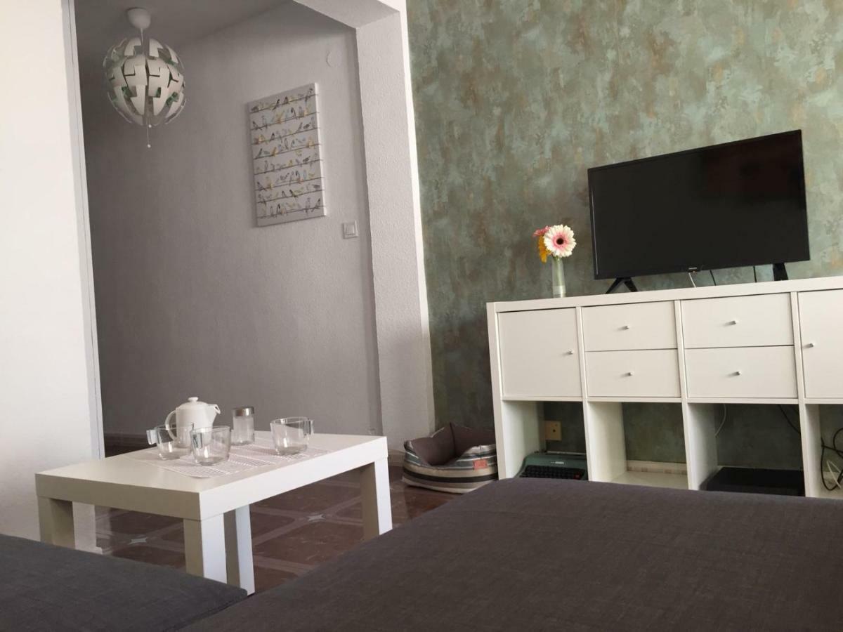 Apartamento Angelinma Lägenhet Málaga Exteriör bild